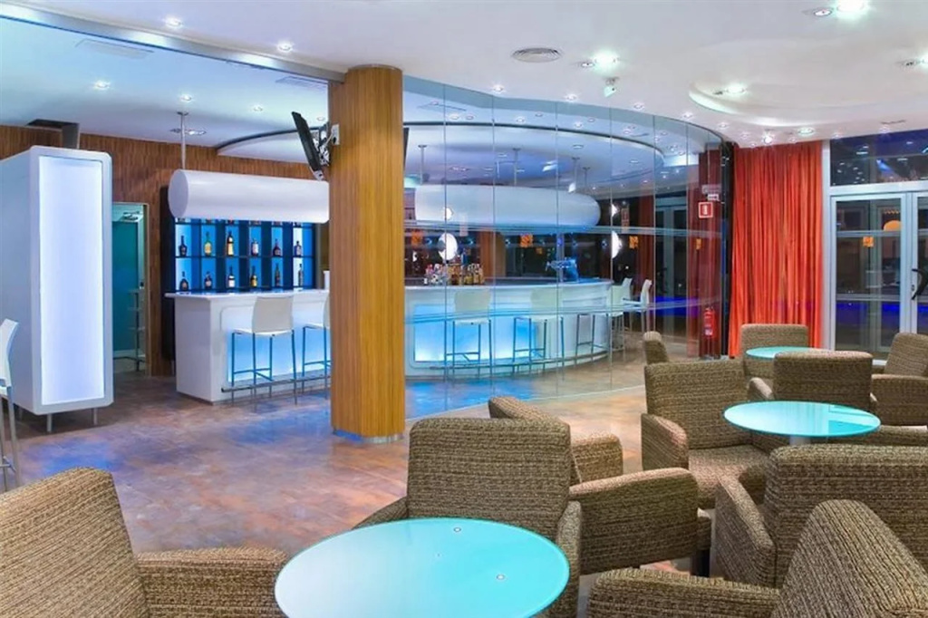 Hotel RH Royal - Recommended for Adults By Hoteles RH