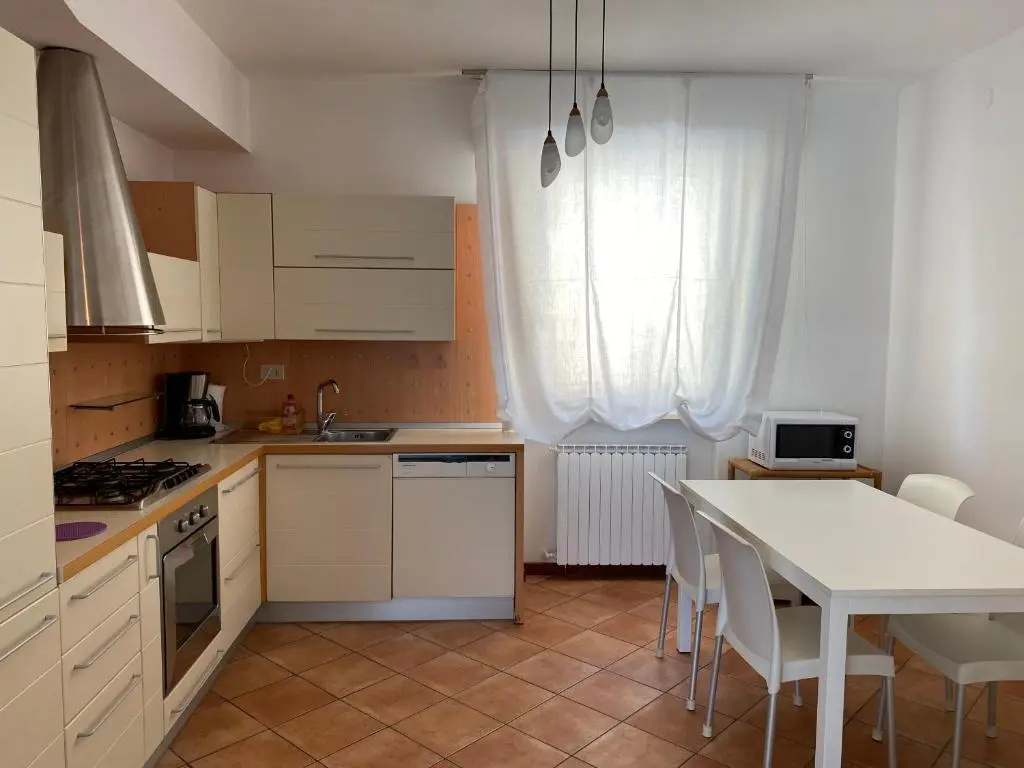 3 Bedrooms Apartment