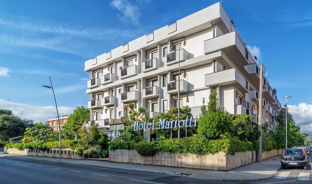 Hotel photo 28