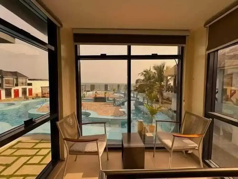 Balcony & Terrace