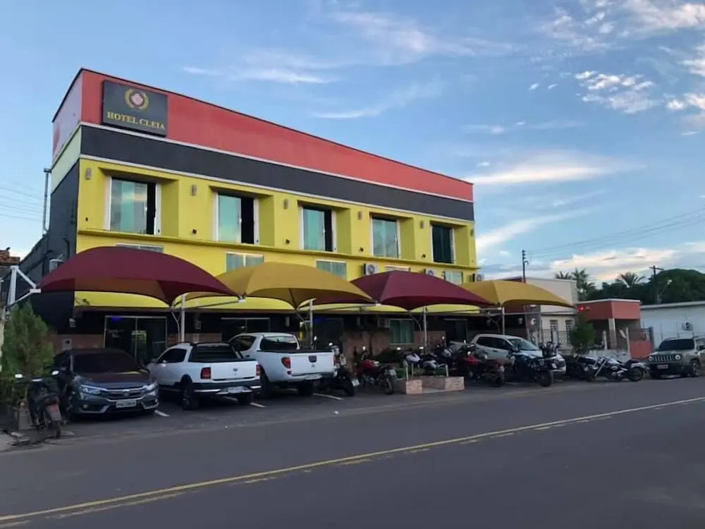 Cleia Hotel Cirino
