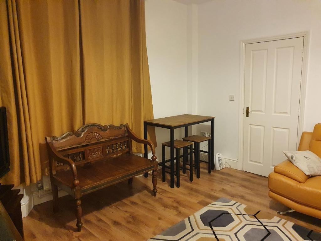 Mariyka House