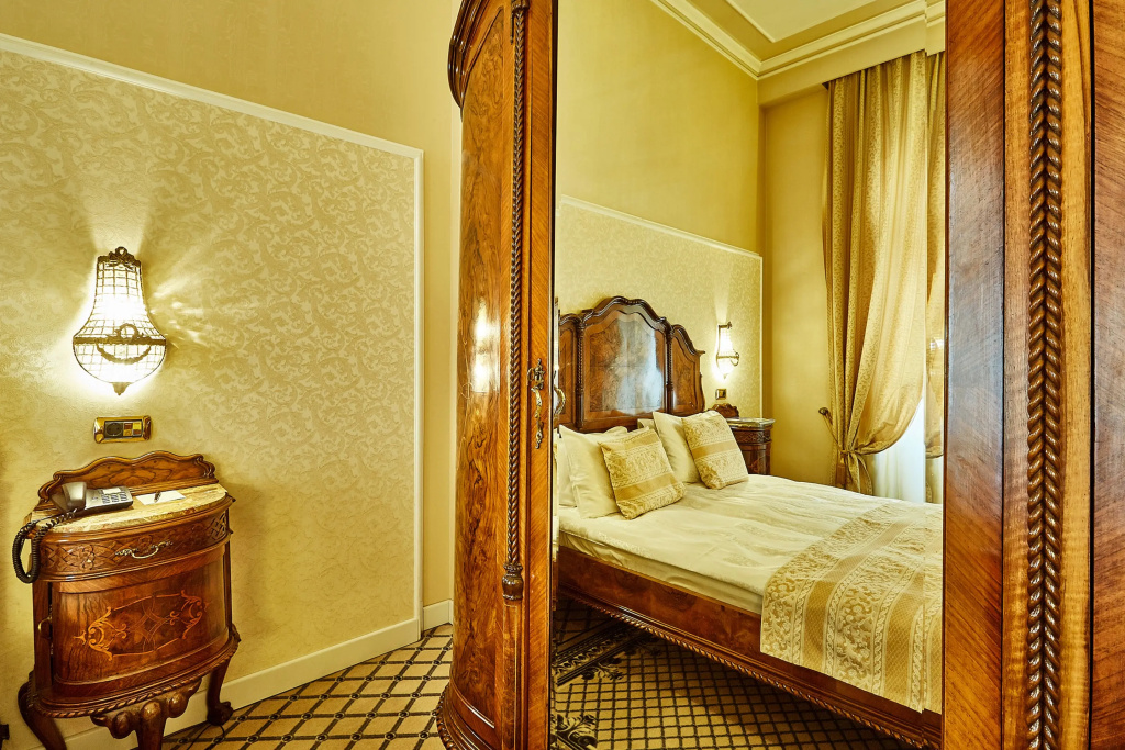 Grand Hotel Continental Bucuresti - фото 4