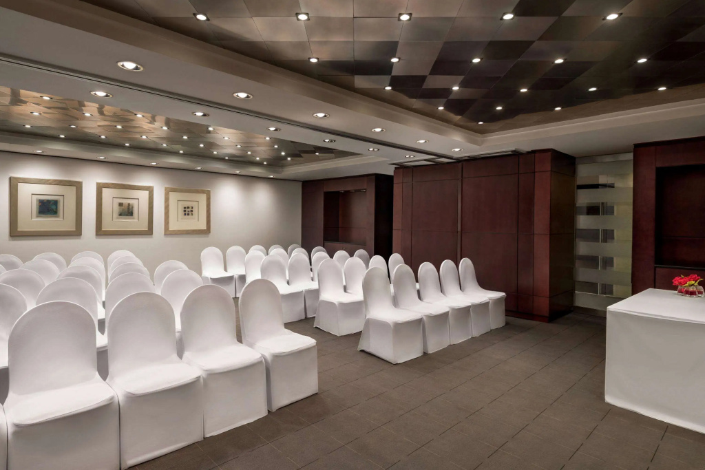 Ramada Plaza by Wyndham Dubai Deira 26
