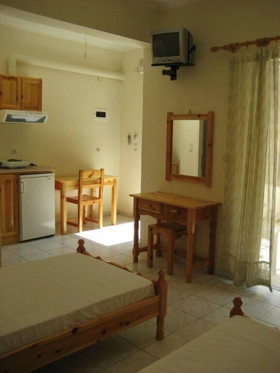 gallery_image_hidden_21