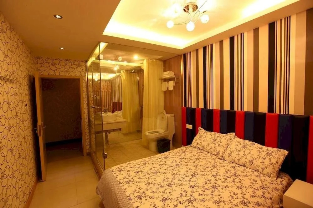 Shanghai Xinyuan Theme Hotel