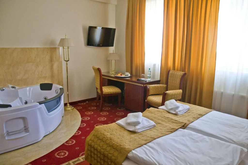 Hotel Holiday Park - Général
