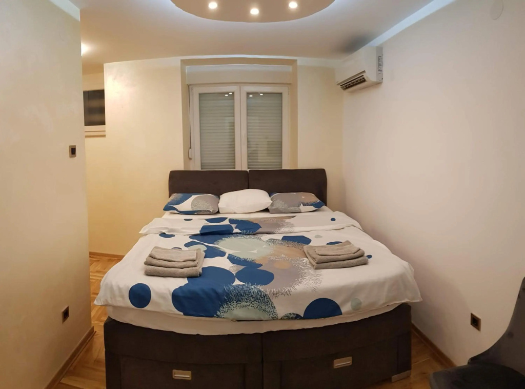 Dynasty Apartments