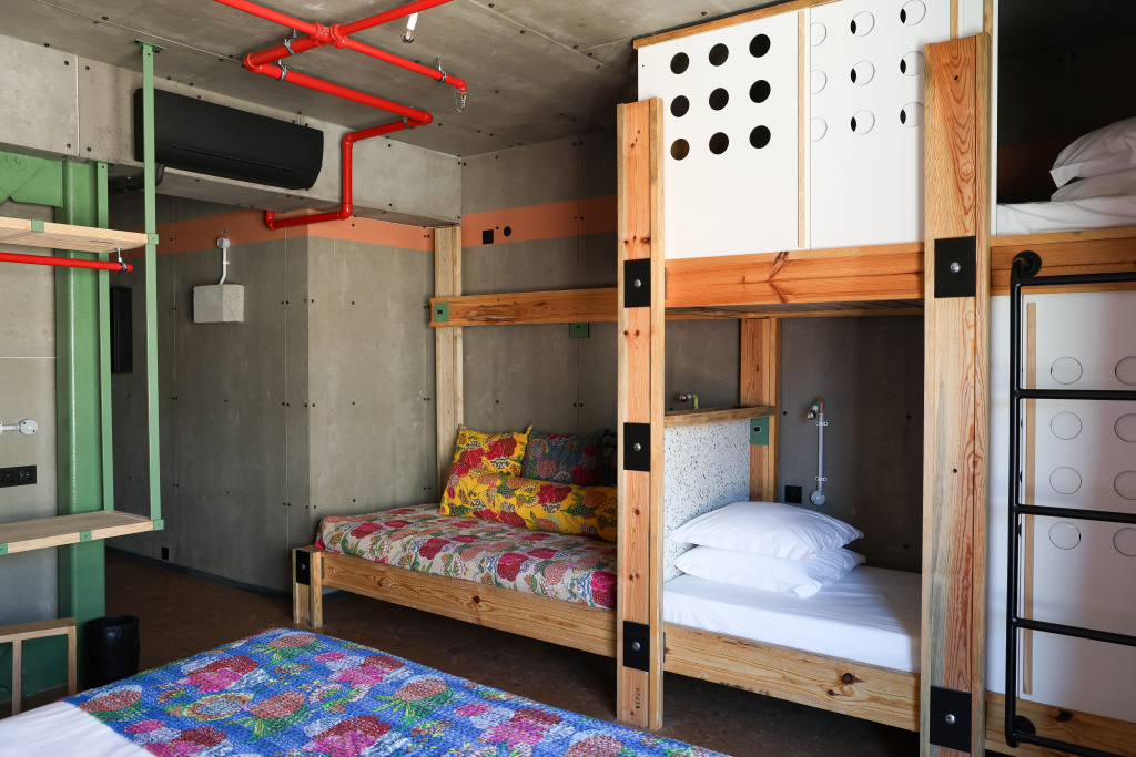 Supra room