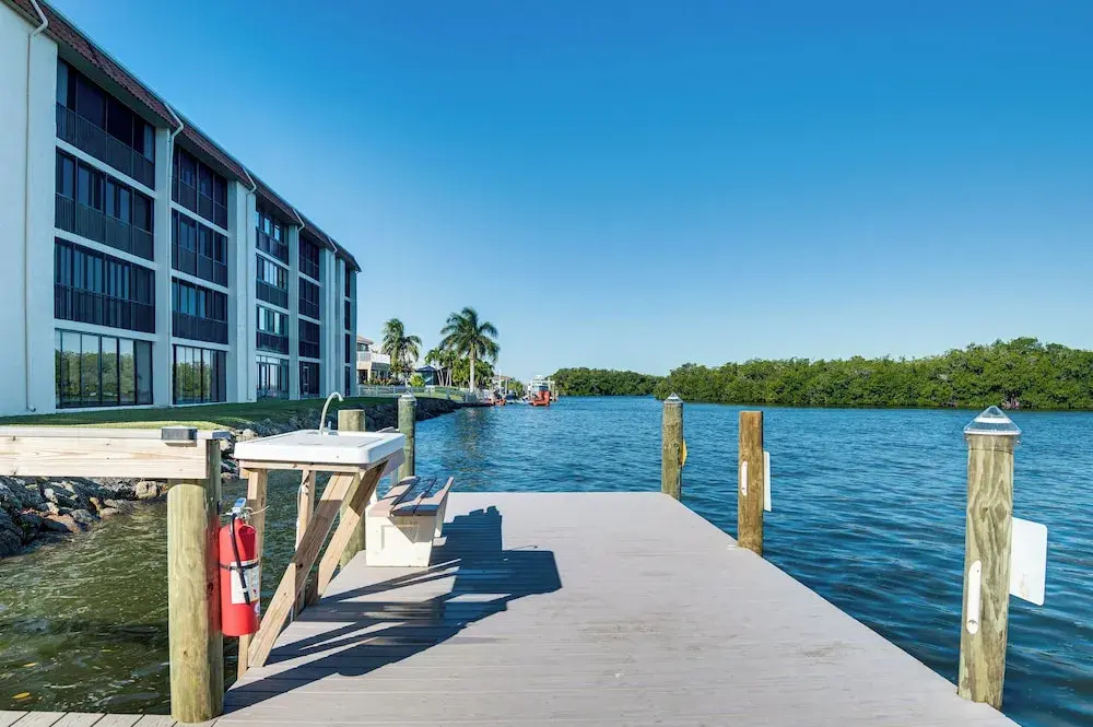 Condo w/ Direct Ocean Inlet View: Bikes Included!