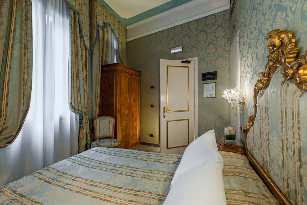 Hotel Al Ponte Antico - Chambres