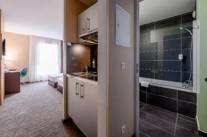 Comfort Aparthotel Bordeaux Begles Arena - Chambres