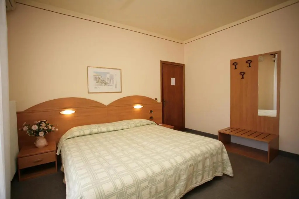 Hotel Ezzelino - Chambres