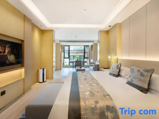 行政花園景雙人房，配備雙人床