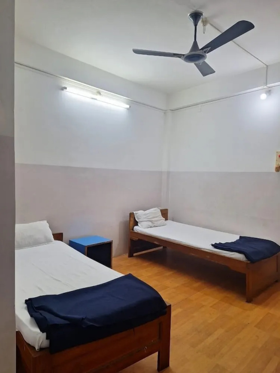 Economy Double room (full double bed)