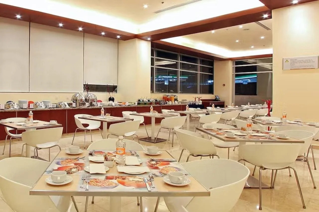 Food & Beverage
