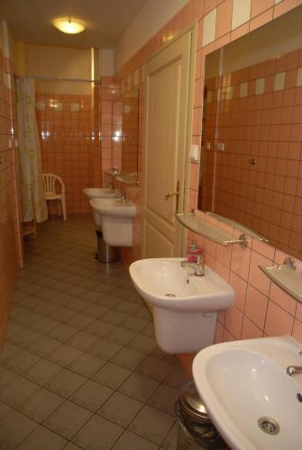 Hostel Mleczarnia by null