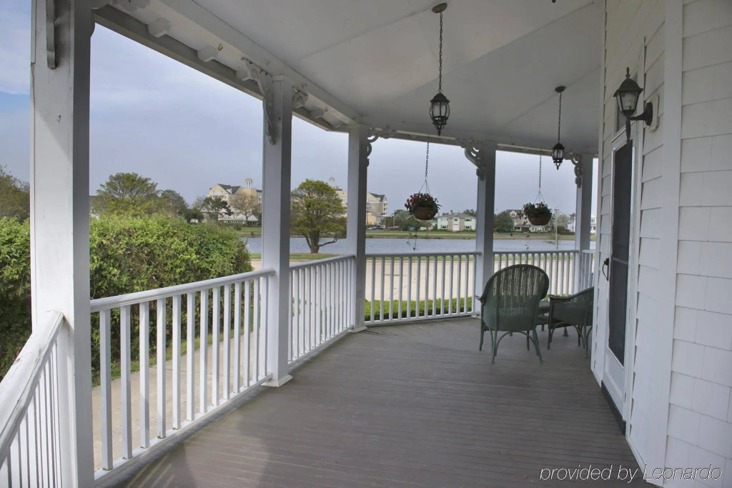 Balcony & Terrace