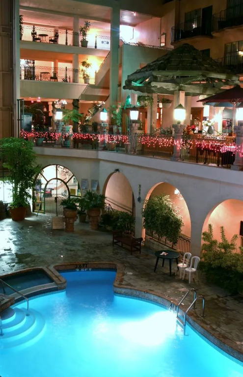 Pacific Inn Resort & Conference Center - фото 12