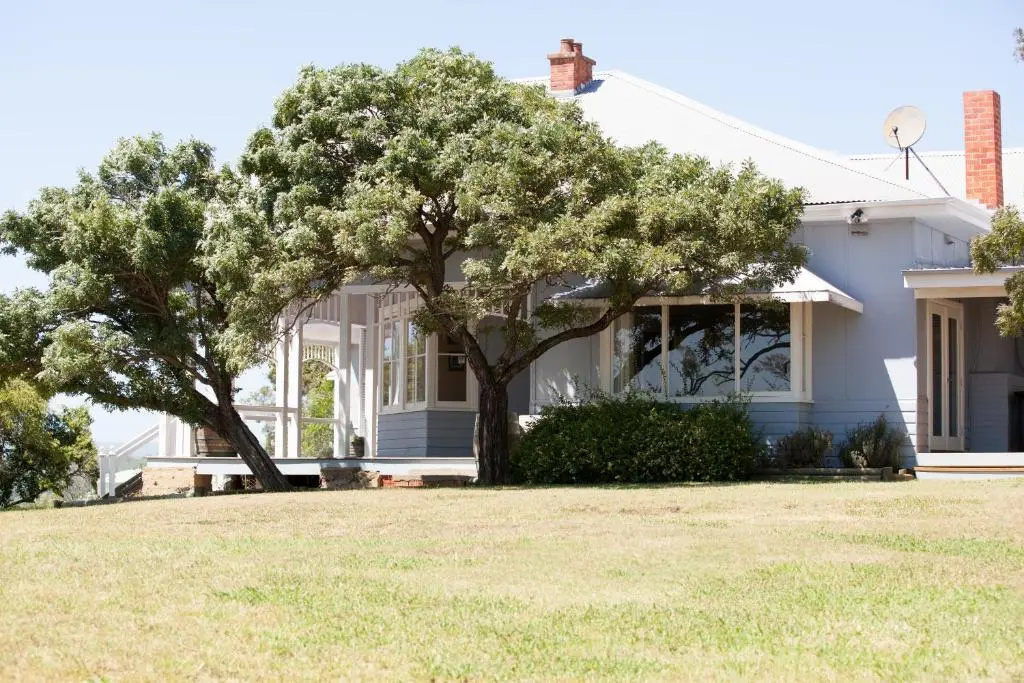 3 Bedrooms Cottage