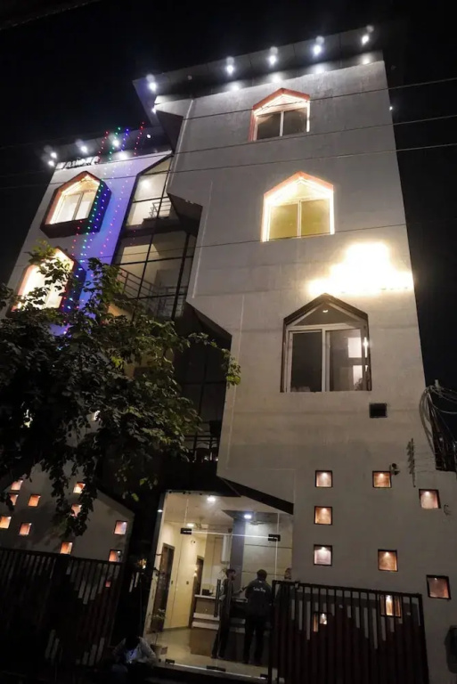 Goyal Hoteliers - Hotel Vasudha