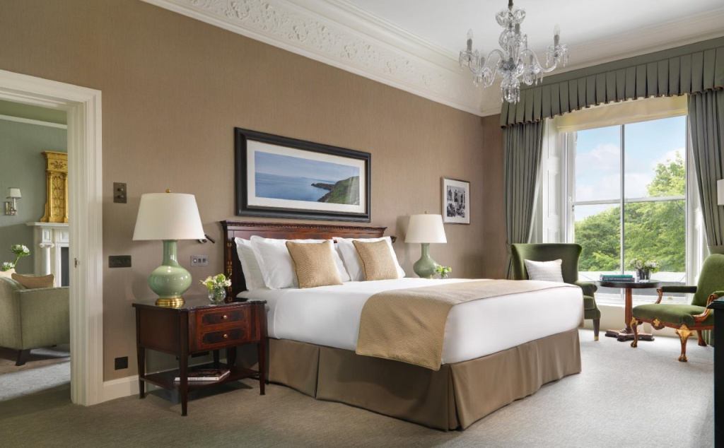 The Shelbourne, Autograph Collection - 5