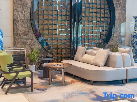 Food & Beverage