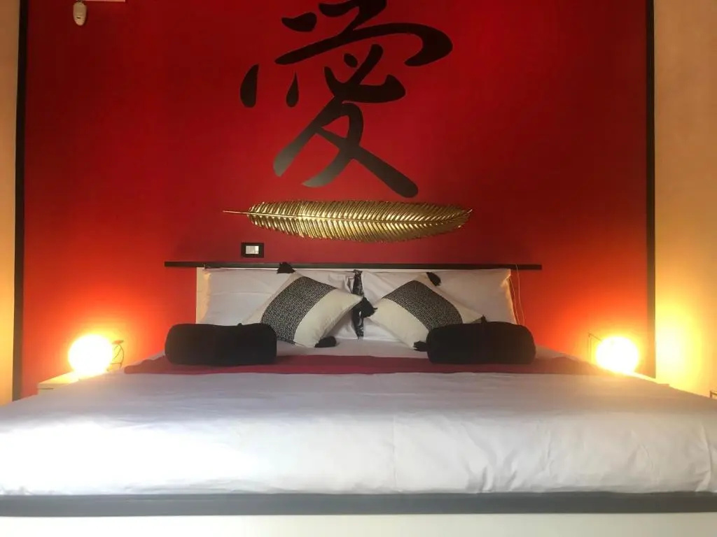 Standard Double room with pool view (full double bed)