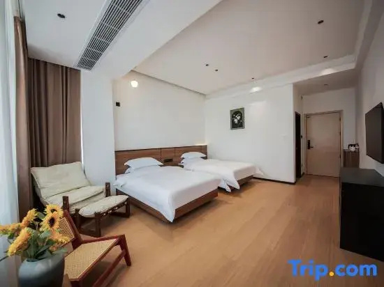 Deluxe Double room with partial sea view (twin beds)