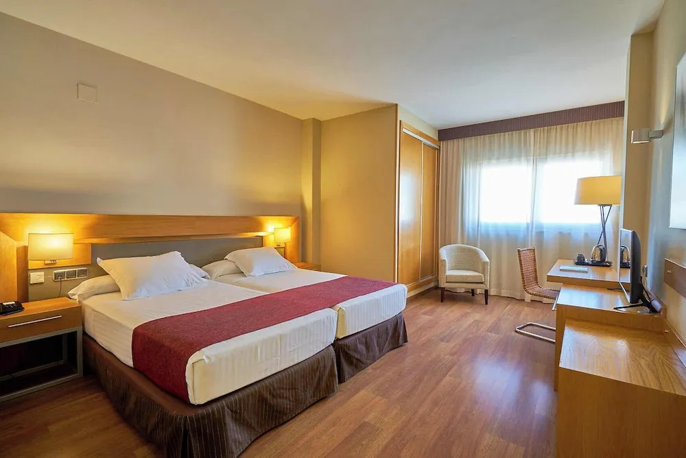 Hotel Guadalmedina - Chambres