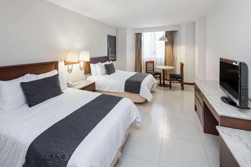 Wyndham Executivo Culiacan - Chambres