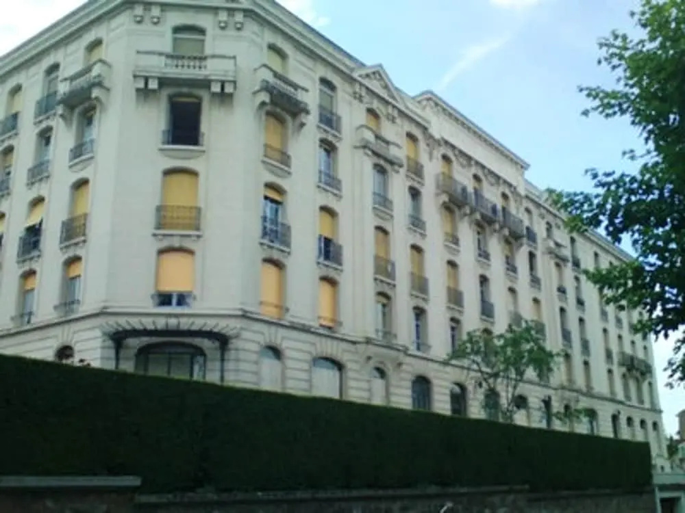 Apartment With one Bedroom in Néris-les-bains, With Wifi