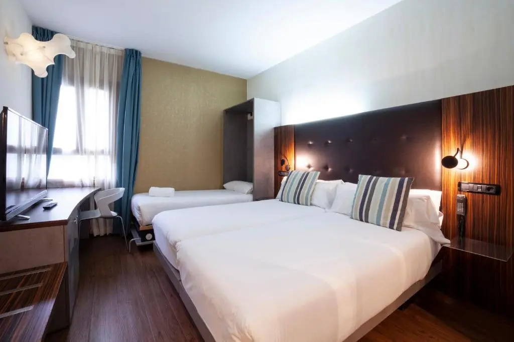 Petit Palace Tamarises - Chambres