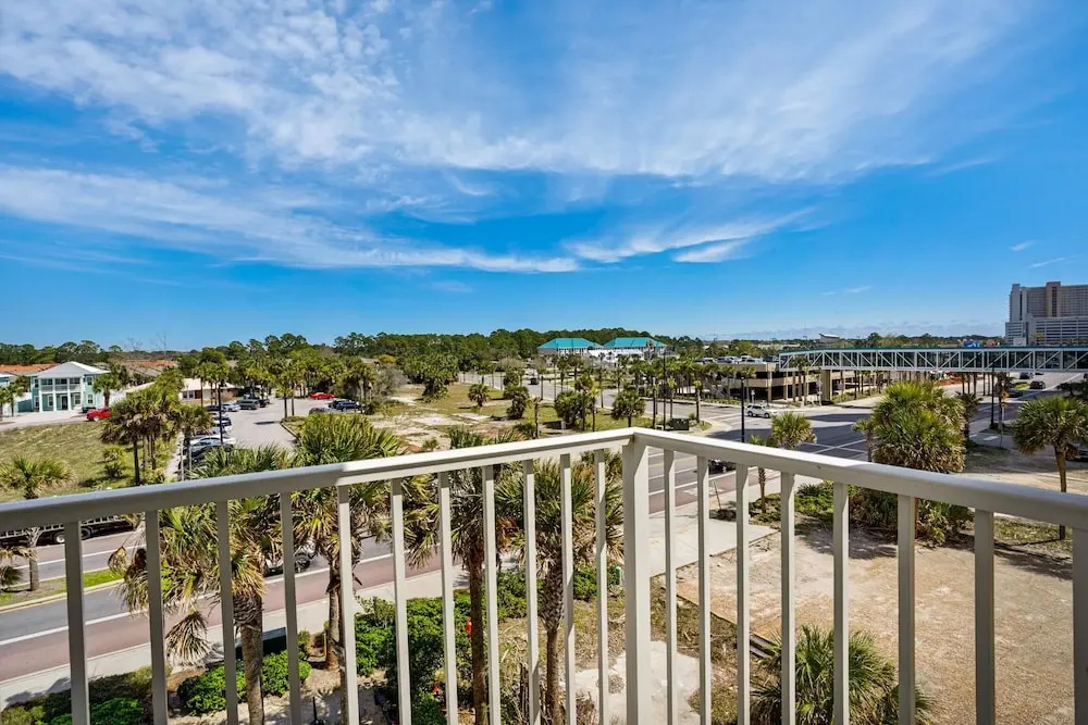 Grandview East 301