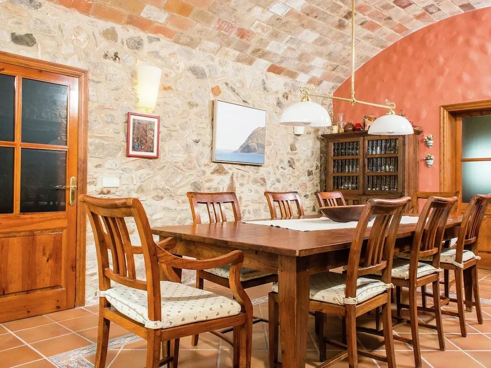 Large Farmhouse with Private Pool & Large Garden near Beach - фото 27