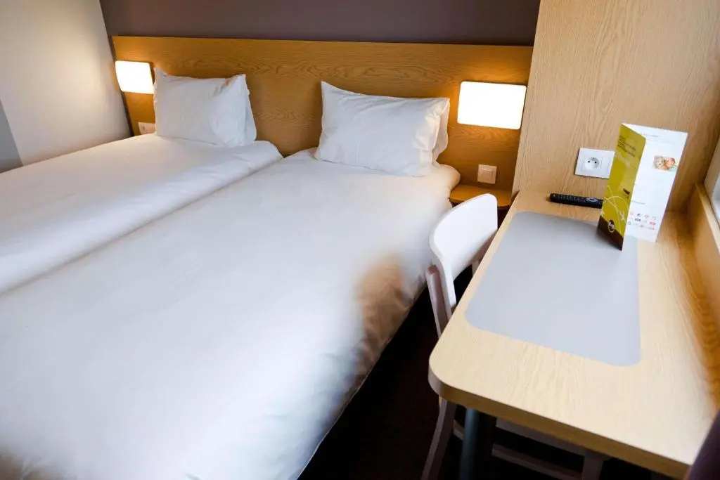 Standard Double room (twin beds)