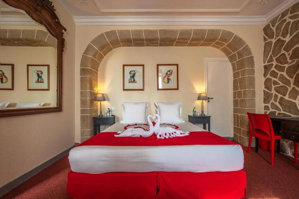 Privilege Double room (full double bed)