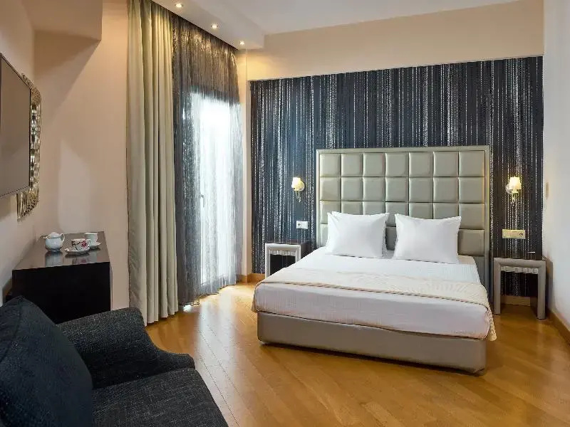 Superior Double room with sea view (full double bed)
