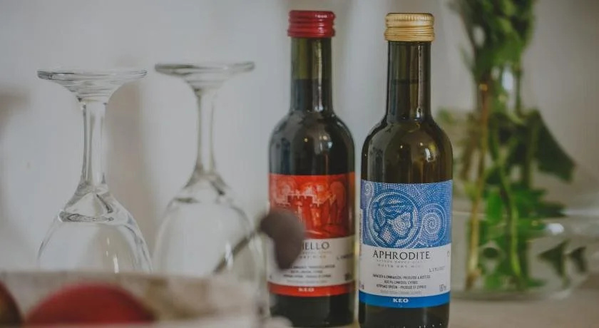 Food & Beverage