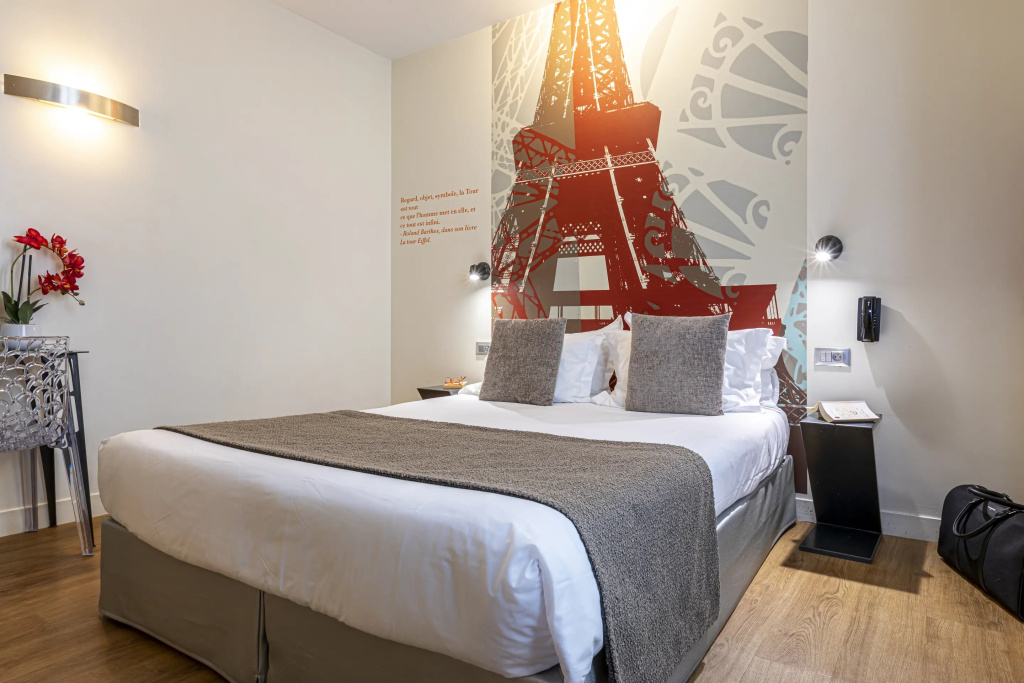 Hôtel Alpha Paris Eiffel by Patrick Hayat — фото