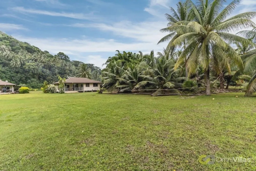 Seaside Paradise Retreat - 3BR House in Moorea