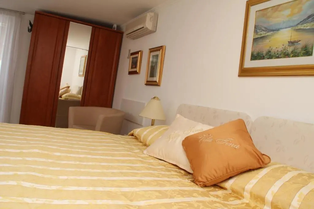 Hotel Vila Tina - Chambres