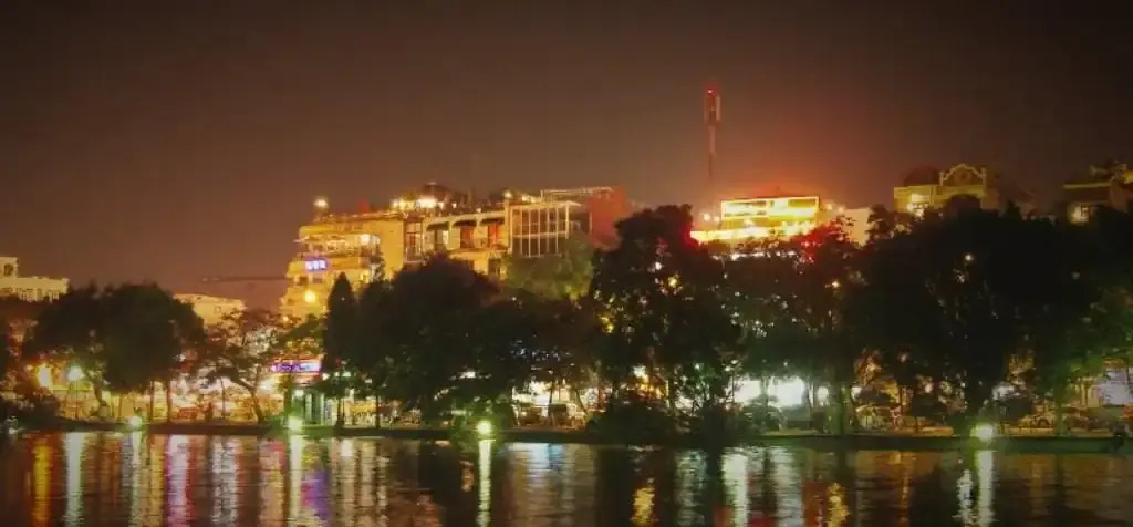 Golden Land Hotel