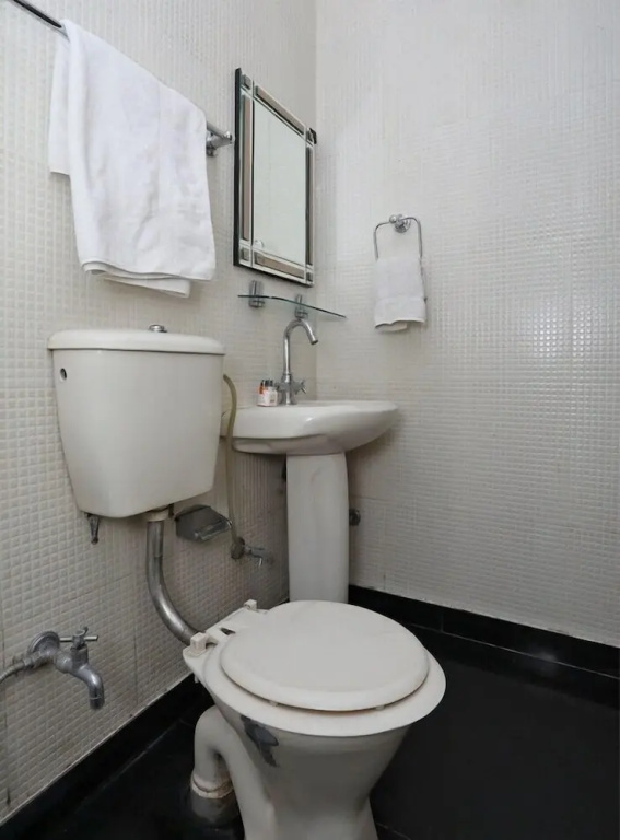 Economy room