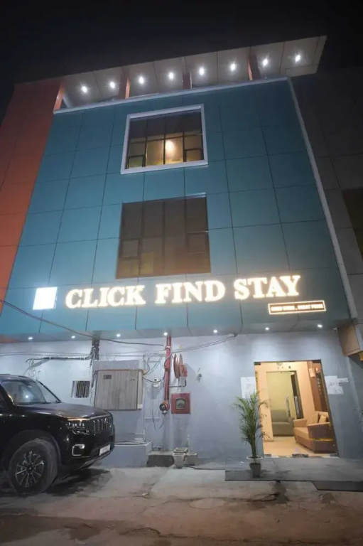 Click Find Stay Orderly Bazar