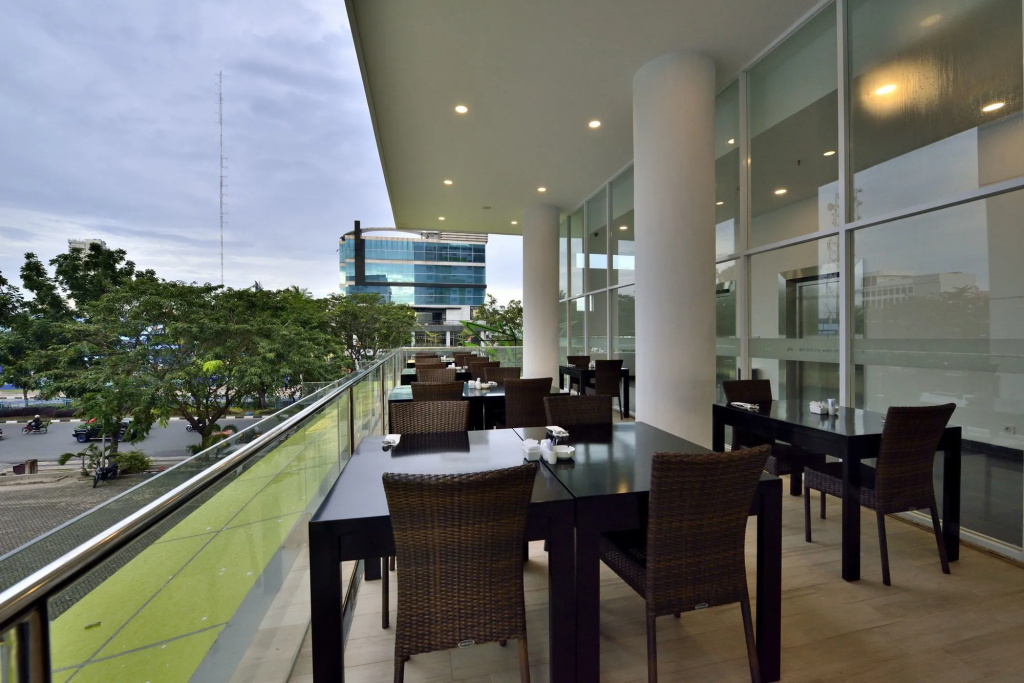 Balcony & Terrace