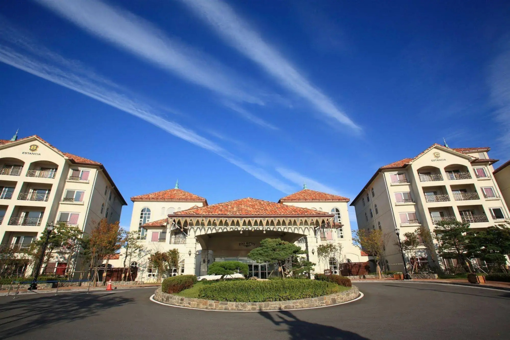 Hotel photo 42