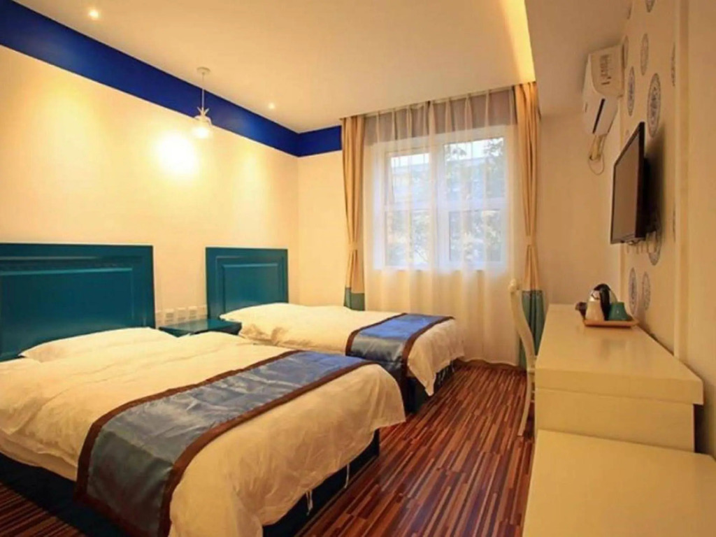 Beijing Drum Tower Youth Hostel by null