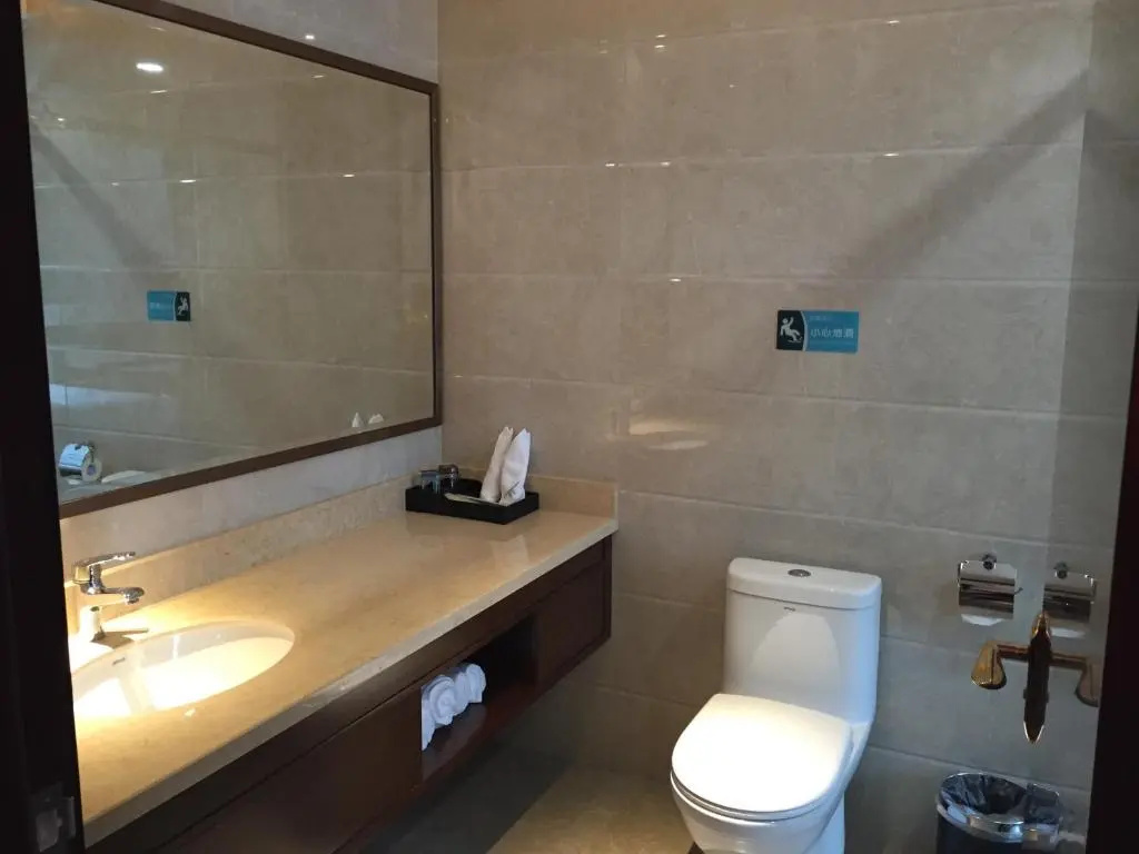Comfort room
