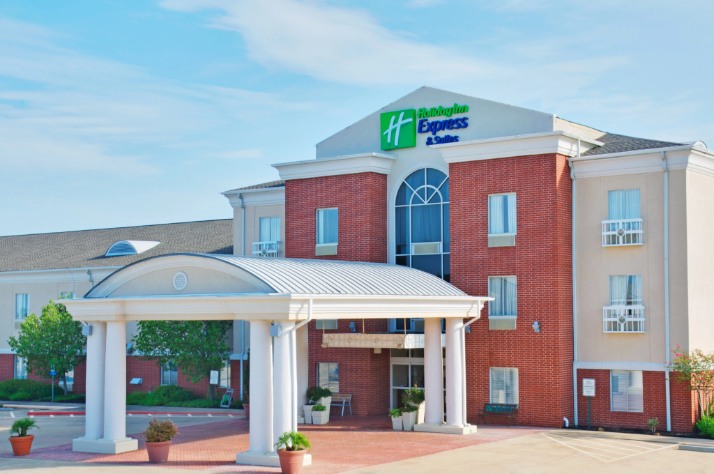 Holiday Inn Express Hotel & Suites Livingston by IHG